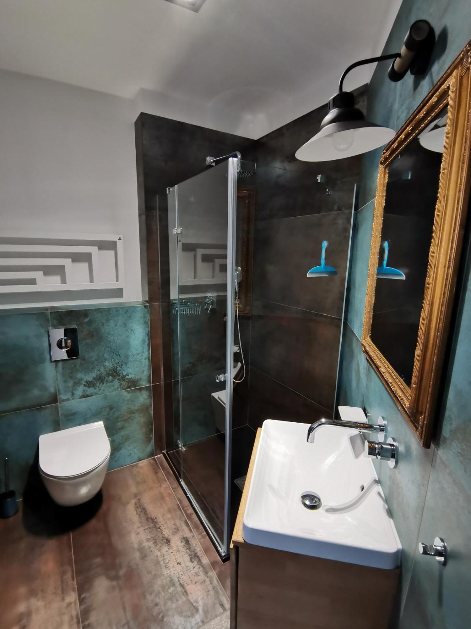 Apartamenty W Scislym Centrum Kupiecka-Drzewna Zielona Gora  Bilik gambar